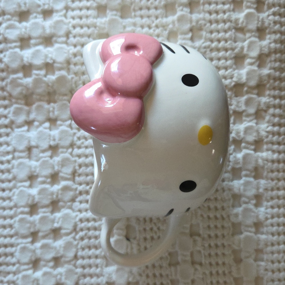 Sanrio Hello Kitty Pink Bow 3D Sculpted Ceramic Mug